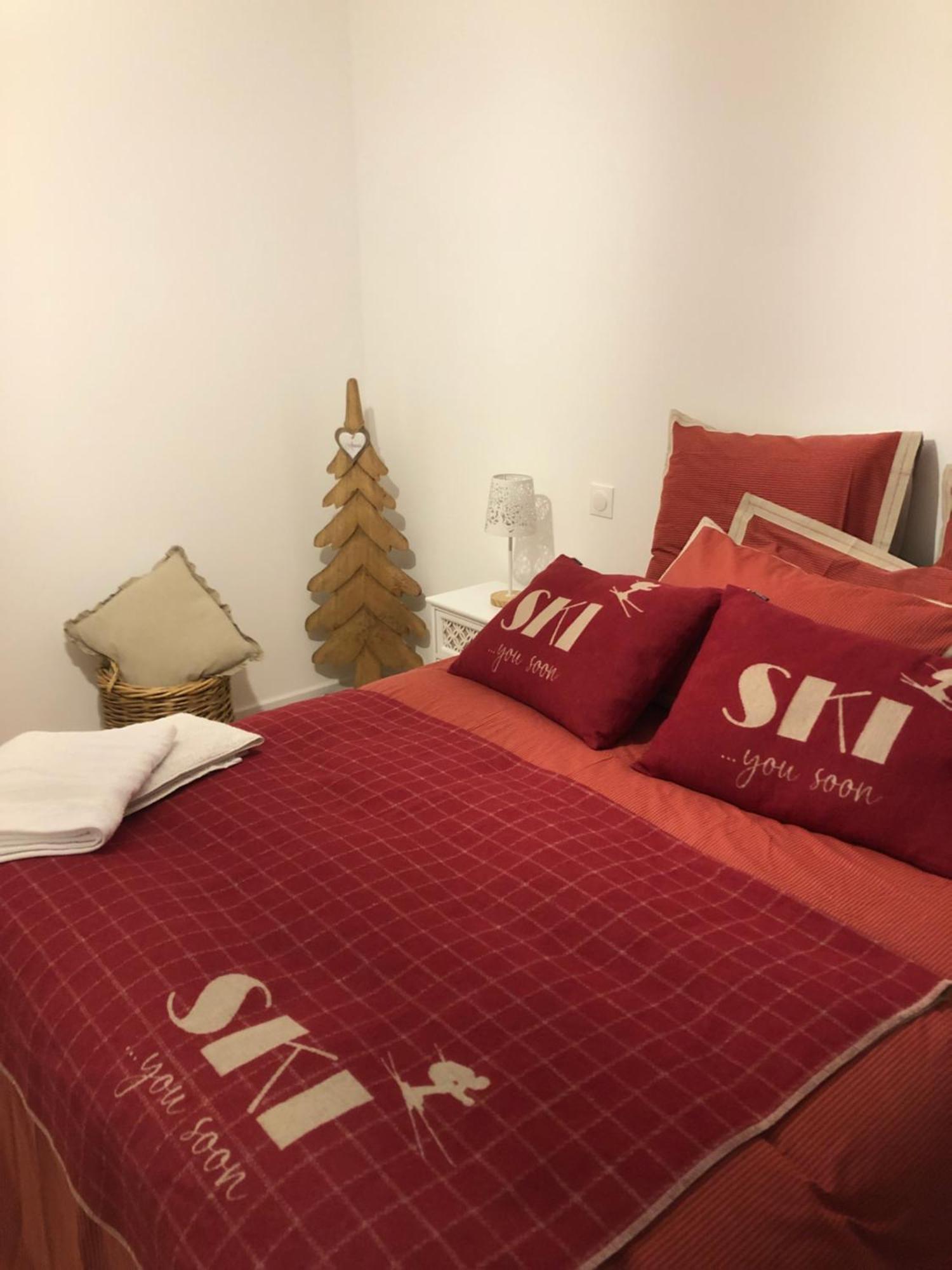 Appartement Aux Pieds Des Pistes De Ski Laveissière Exterior foto
